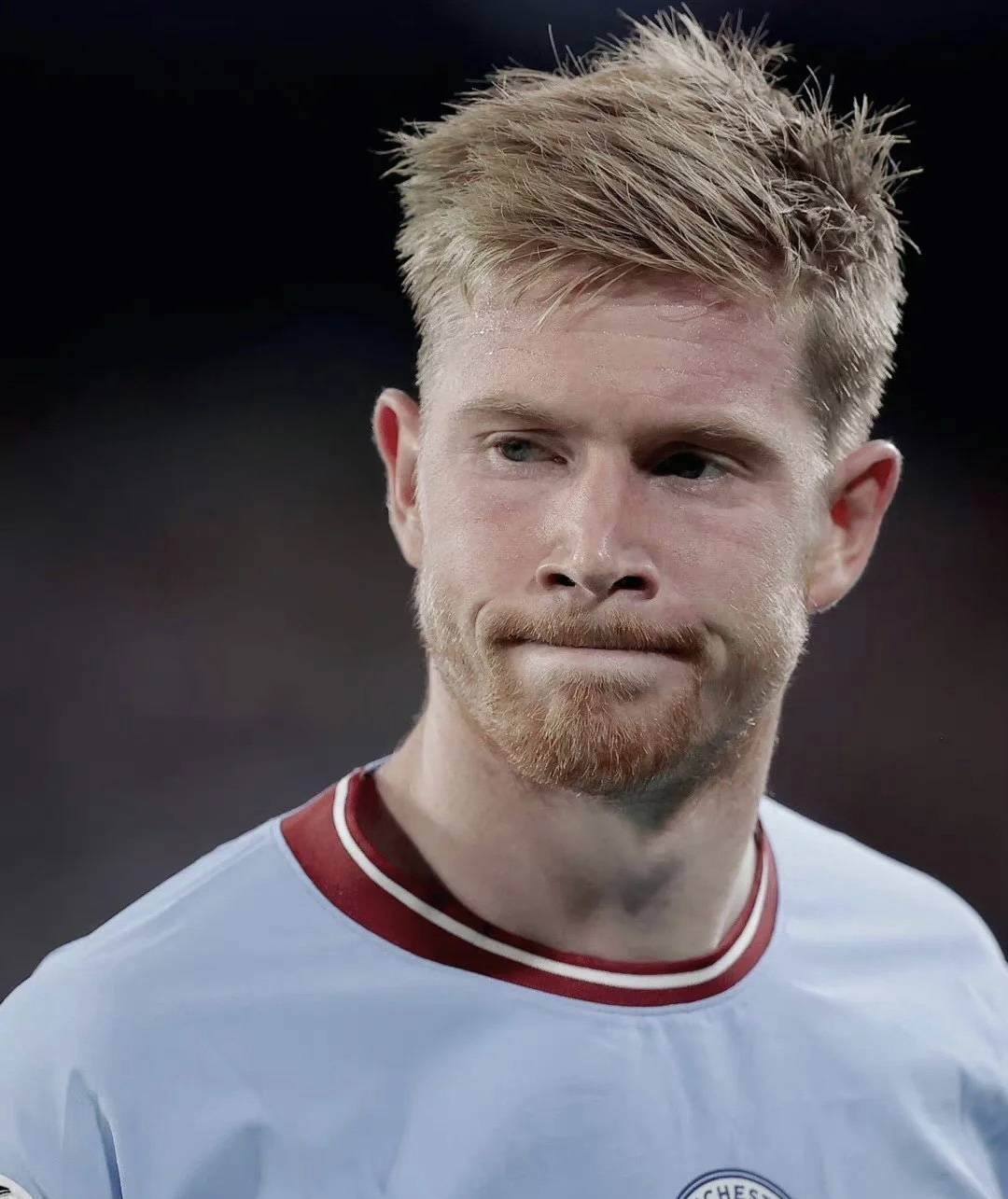 包含超级球星：场上风云人物谁能脱颖而出？的词条