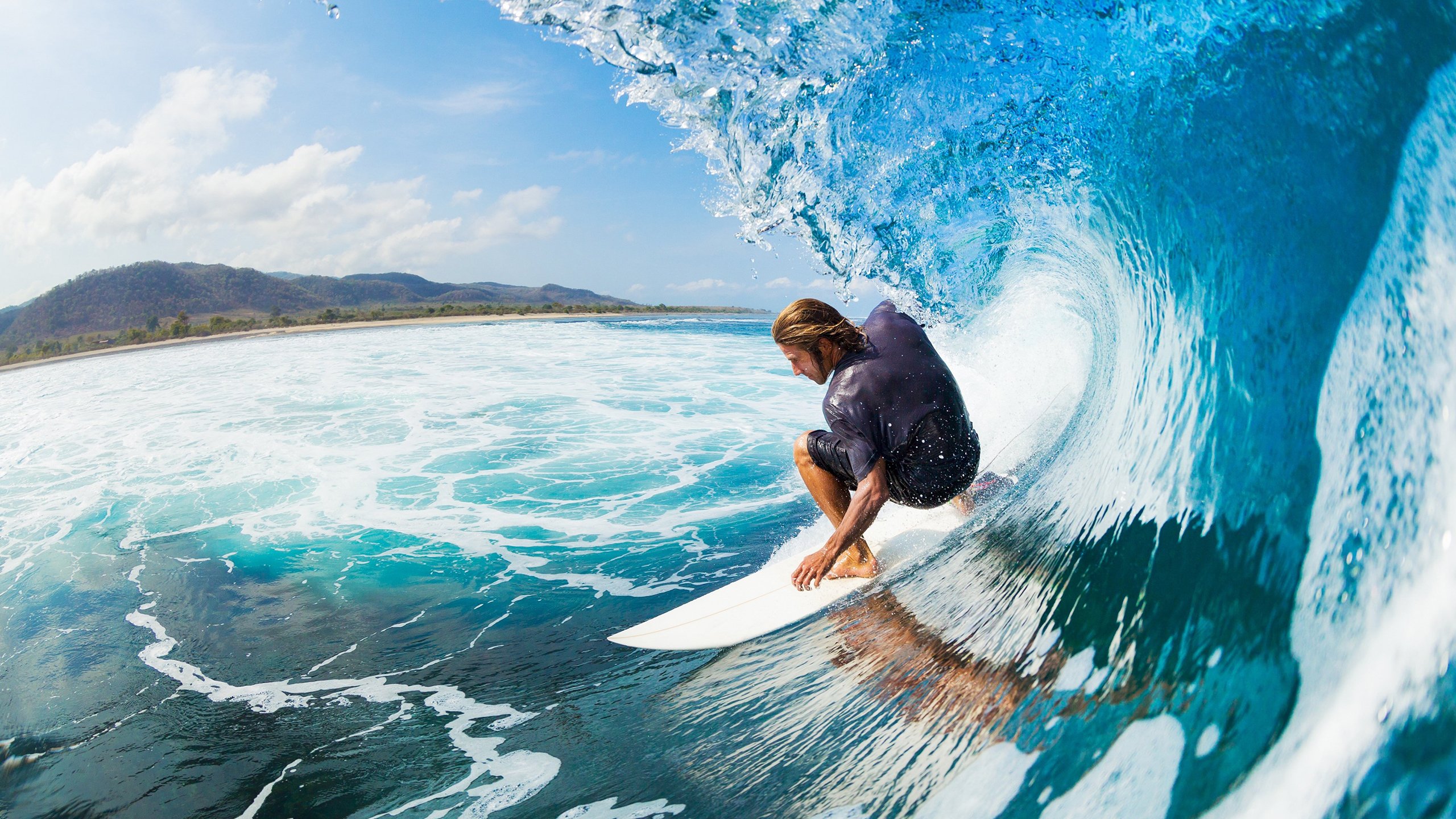 绿茵绝杀与球台孤勇，葡萄牙的终场奇迹与张本智和的团队担当